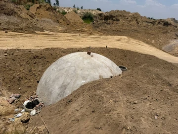 Stands & Residential Land