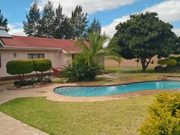 5 Bedroom House