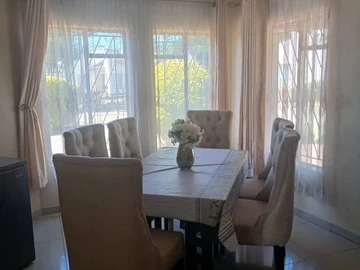 4 Bedroom Garden Flat