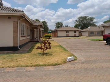 3 Bedroom Townhouse Complex