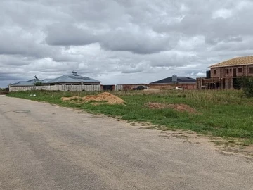 Stands & Residential Land